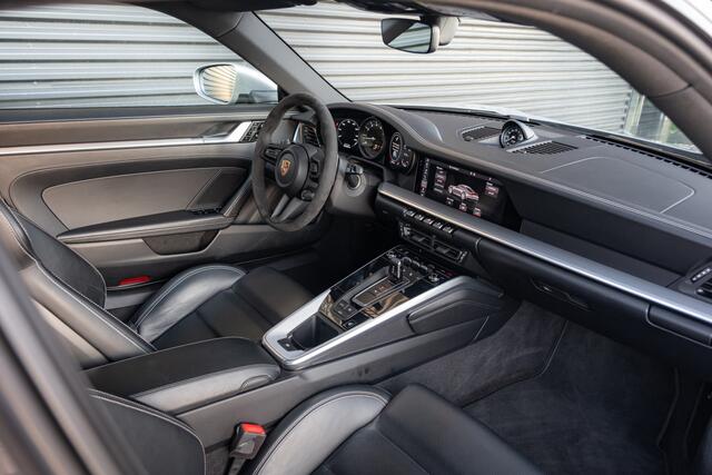 Porsche 911 3.0 Carrera S