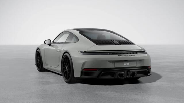 Porsche 911 Carrera 4 GTS