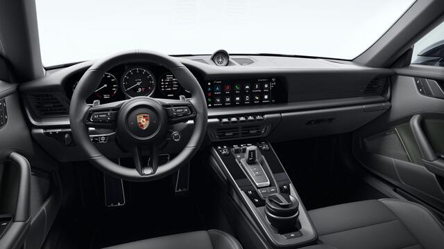 Porsche 911 Carrera 4 GTS Cabriolet
