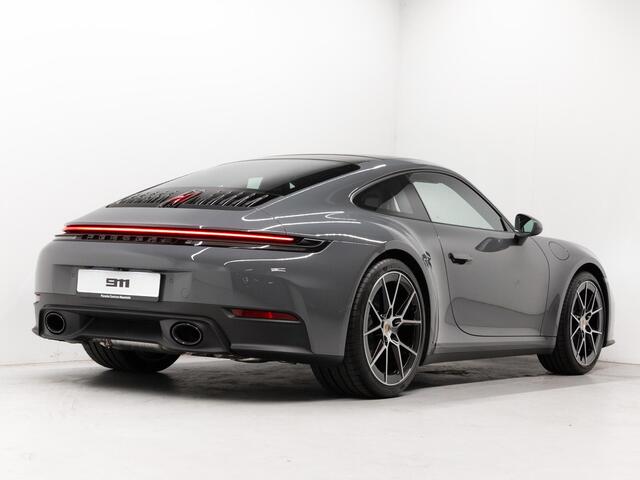 Porsche 911 Carrera