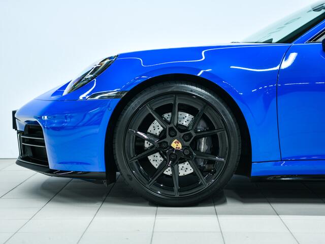 Porsche 911 Carrera