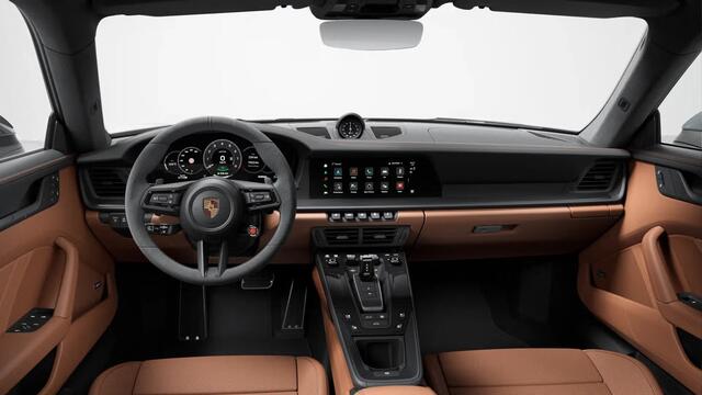 Porsche 911 Carrera GTS