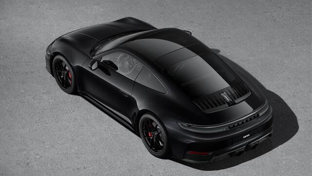 Porsche 911 Carrera 4 GTS