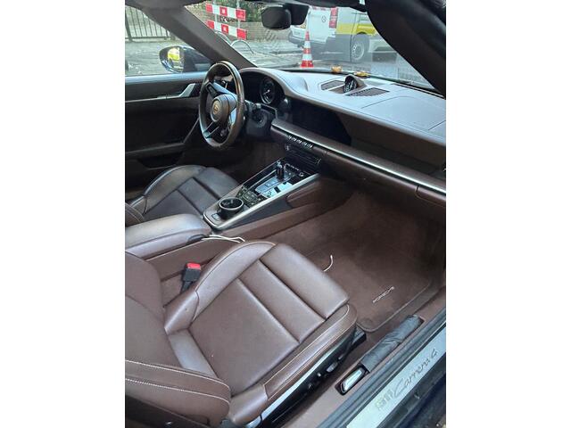 Porsche 911 Cabrio 3.0 Carrera 4 | SportChrono | Truffle Brown