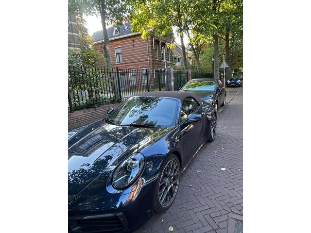 Porsche 911 Cabrio 3.0 Carrera 4 | SportChrono | Truffle Brown