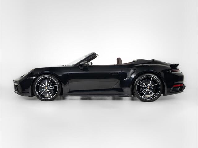 Porsche 911 Turbo S Cabriolet