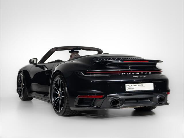 Porsche 911 Turbo S Cabriolet