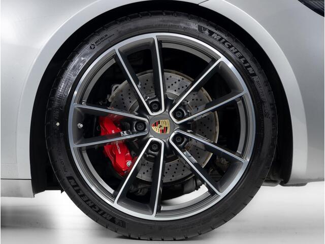 Porsche 911 Carrera 4S