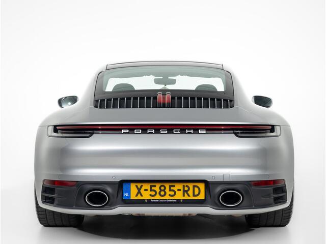 Porsche 911 Carrera 4S