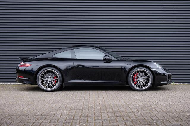 Porsche 911 3.0 Carrera / Sportuitlaat / Apple Carplay / Dealeronderhouden / Panorama dak /