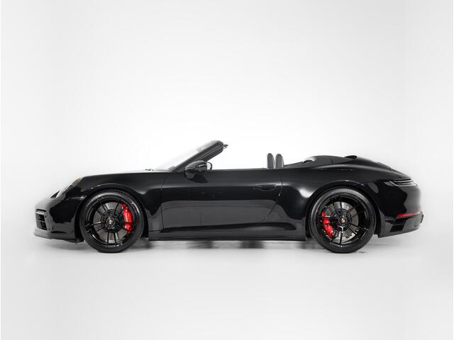 Porsche 911 Carrera 4 GTS Cabriolet