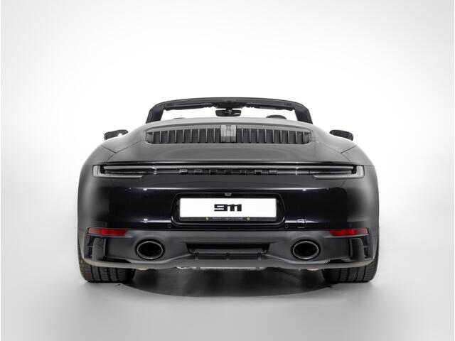 Porsche 911 Carrera 4 GTS Cabriolet