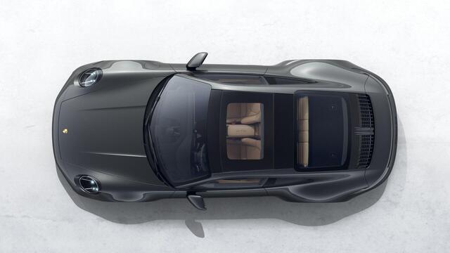 Porsche 911 Carrera GTS