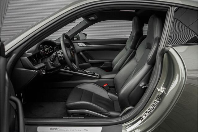 Porsche 911 3.0 Carrera S Pano Bose Sportuitlaat Aventurin Gruen