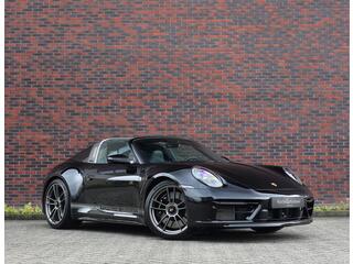 porsche-911-targa-4-gts--edition-5