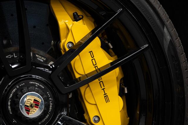 Porsche 911 3.8 Turbo S *Keramisch / Akrapovic / Carbon-interieur / BOSE / Schuif-/kanteldak*