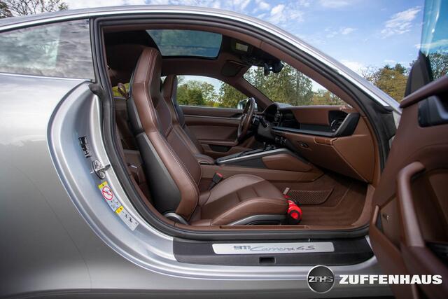 Porsche 911 3.0 Carrera 4 S