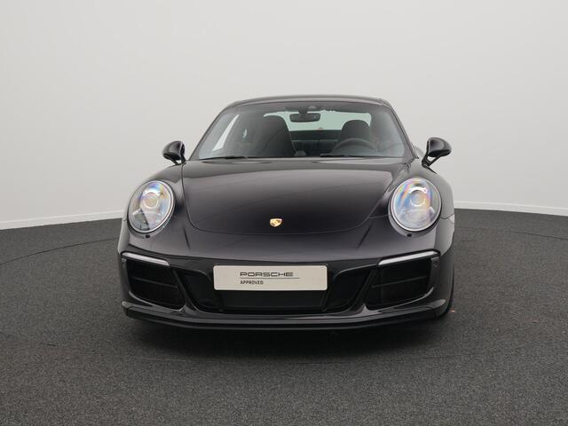 Porsche 911 Carrera GTS