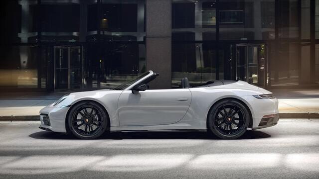 Porsche 911 Carrera 4 GTS Cabriolet