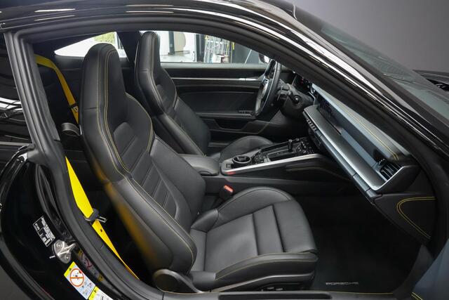 Porsche 911 Turbo S 3.8 650pk |Aeropakket|volledig PPF|PCCB|panoramadak|sportdesign|sport chrono|Porsche Exclusive|memory|Burmester|sport stoelen 18-voudig|360 camera|PDLS|Apple Carplay|stoelventilatie en verwarming|blind spot|