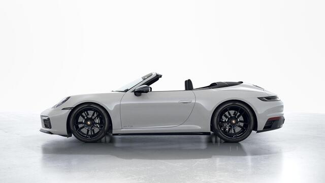 Porsche 911 Carrera 4 GTS Cabriolet