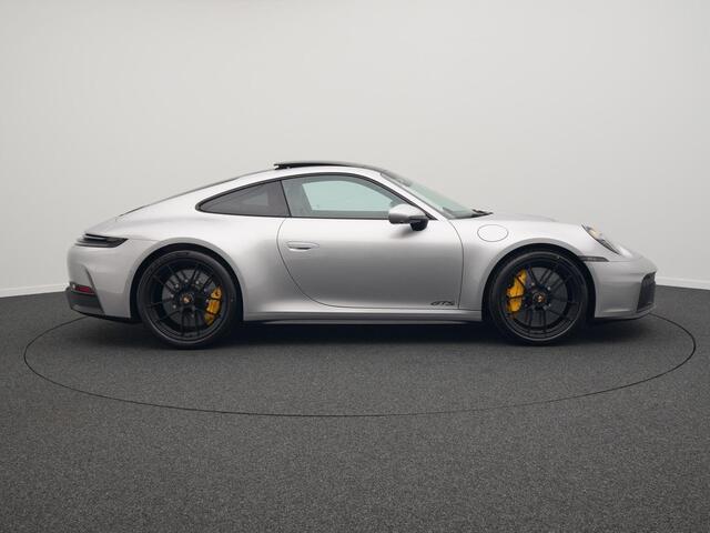 Porsche 911 Carrera GTS