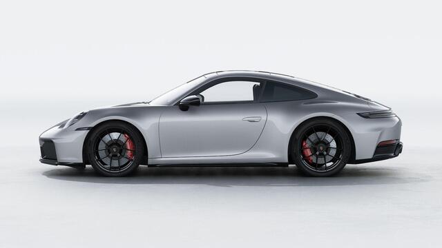 Porsche 911 Carrera 4 GTS
