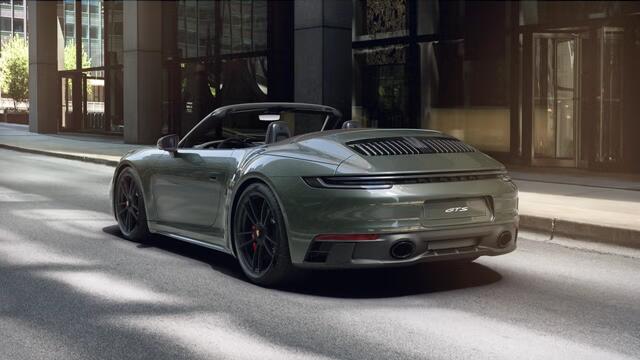 Porsche 911 Carrera 4 GTS Cabriolet