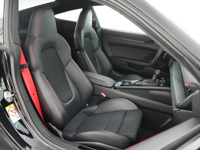 Porsche 911 4.0 GT3 Touring |Akrapovic|Akrapovic downpipes|Akrapovic diffusor|stealth PPF|Org. NL|kerm. coating|dealer onderhouden|lift|sport chrono|18-voudig|Bose|stoelverwarming|