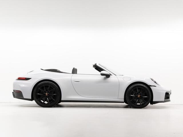 Porsche 911 Carrera Cabriolet