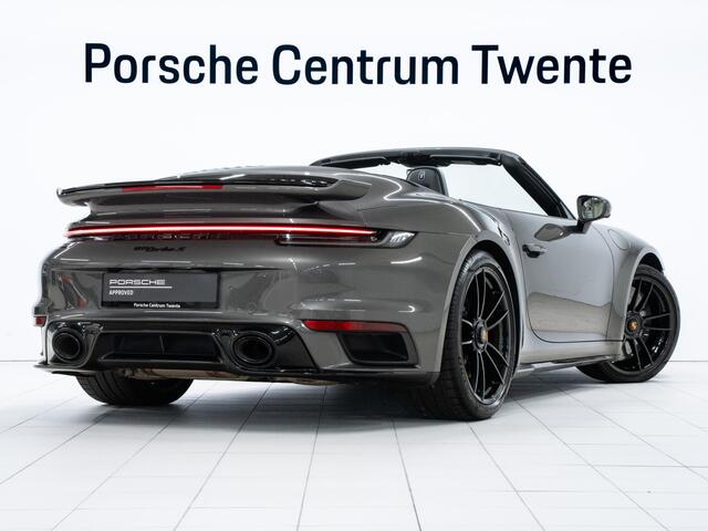 Porsche 911 Turbo S Cabriolet
