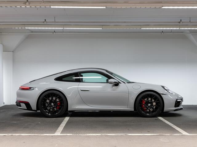 Porsche 911 Carrera 4S
