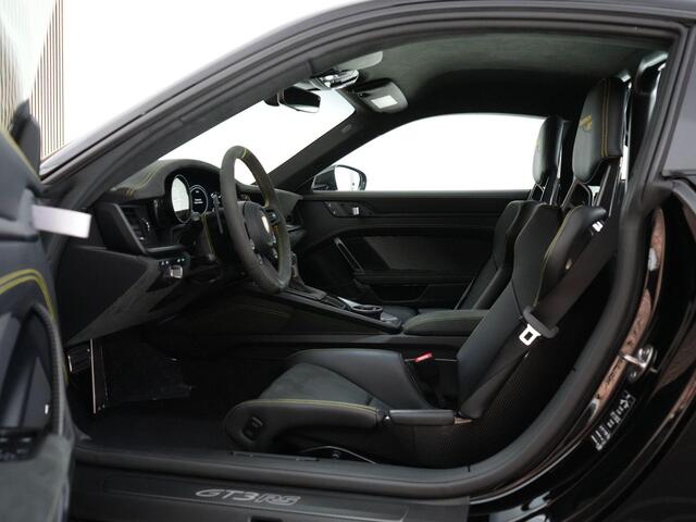 Porsche 911 GT3 RS Clubsport 4.0 525pk |Weissach|PCCB|neus lift|Carbon kuipstoelen|Matrix LED PDLS||Bose|sport chrono|magnesium wielen|Porsche exclusive geel|parkeer camera|
