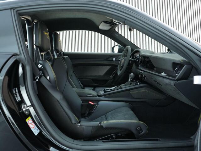 Porsche 911 GT3 RS Clubsport 4.0 525pk |Weissach|PCCB|neus lift|Carbon kuipstoelen|Matrix LED PDLS||Bose|sport chrono|magnesium wielen|Porsche exclusive geel|parkeer camera|
