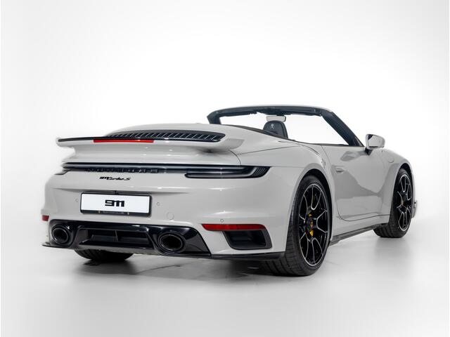 Porsche 911 Turbo S Cabriolet