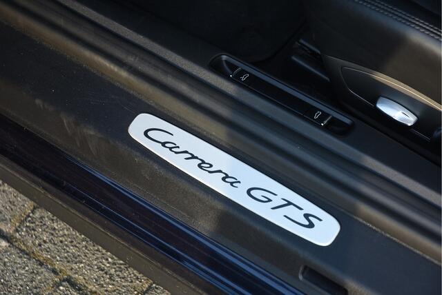 Porsche 911 991.2 Cabrio 3.0 Carrera GTS