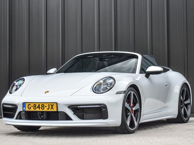 Porsche 911 Cabrio 3.0 Carrera 4 S | NL-AUTO | SPORT DESIGN PACK | 4-WHEEL BESTURING | LIFT SYSTEEM | SPORT CHRONO | 18-WEGS MEMORY SEATS | BURMESTER SOUND | ADAPTIVE CRUISE | CARBON PACK | MATRIX LED | 360 CAMERA | NEW PRICE: 236.000