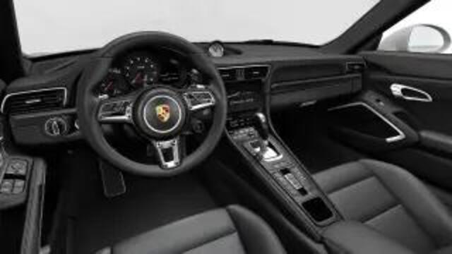 Porsche 911 Carrera GTS Cabriolet