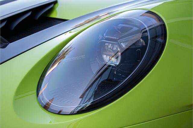 Porsche 911 4.0 GT3 RS | Weissach | PTS | Keramische PCCB | Lift | Exclusive Manufaktur ¤16.539 PTS | Sport Chrono | PDLS+ Black | 525PK | Alcantara | Carbon | 19/20" | Exclusive Design Achterlichten | 992 | GT3RS | Clubsport pakket | Camera | Sfeerverlichting | Appl