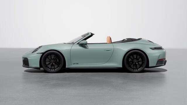 Porsche 911 Carrera 4 GTS Cabriolet