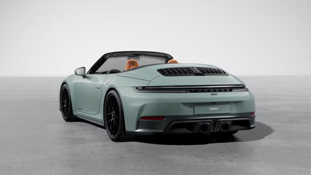 Porsche 911 Carrera 4 GTS Cabriolet