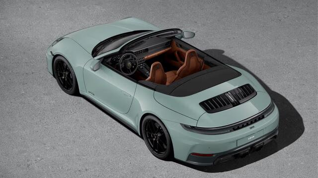 Porsche 911 Carrera 4 GTS Cabriolet