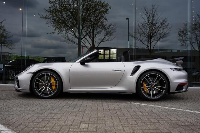 Porsche 911 Cabrio 3.8 Turbo S / Burmester / Sport Design
