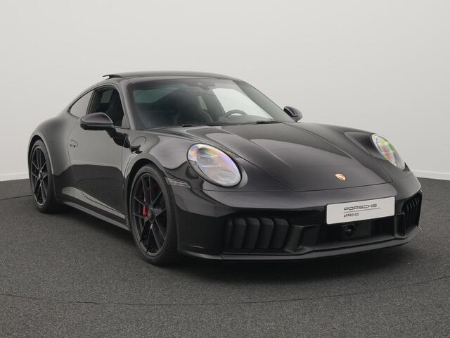 Porsche 911 Carrera 4 GTS