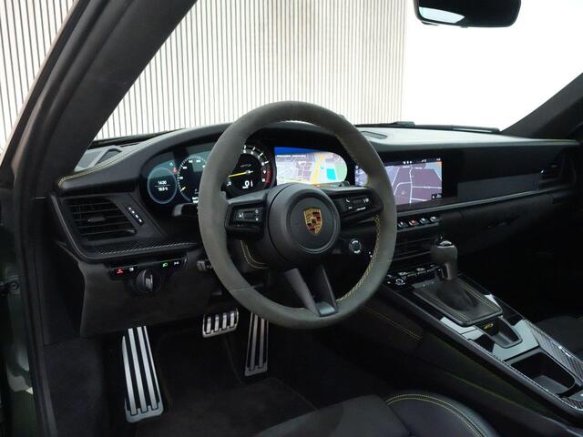 Porsche 911 GT3 992 |dealer onderhouden|Oakgreen metallic|neodyme wielen|keramisch|Bose|lift|sportuitlaat|sport chrono|18-voudig|carbon interieur|matrix LED|