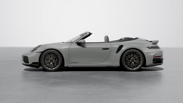 Porsche 911 Turbo S Cabriolet