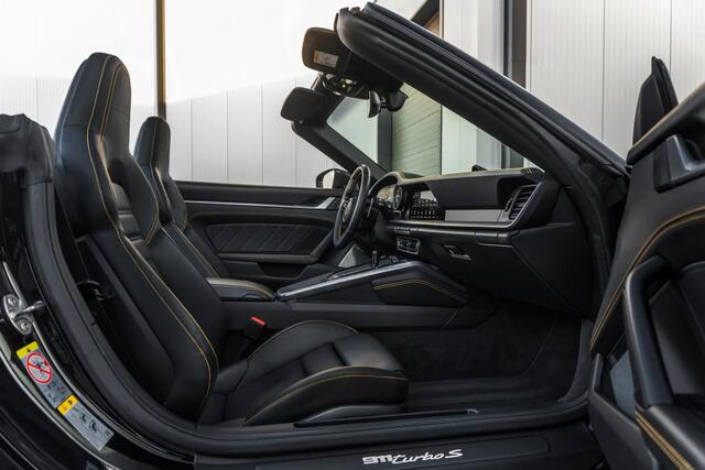 Porsche 911 Cabrio 3.8 Turbo S 478kW/650pk PDK8 SPORT DESIGN + AERO-PAKKET + BURMESTER + NACHTZICHT + ADAPT.CRUISE + 360 CAMERA + LIFT + KEYLESS ENTRY&DRIVE + SPORT CHRONO + PDLS PLUS + PASM SPORT -10MM + TARGET BLU EYE + PPF FRONT + 20/21 INCH EXCL.DESIGN!