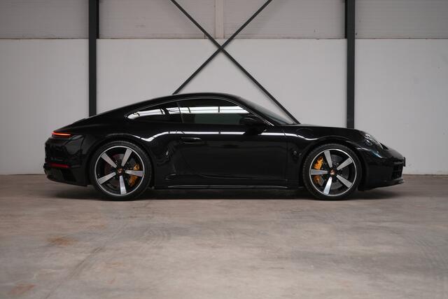 Porsche 911 3.0 Carrera 4S | Sport Chrono | Keramisch | Sportuitlaat | Lift | Achterasbesturing | Sport Design | Nachtzicht | ACC | PPF