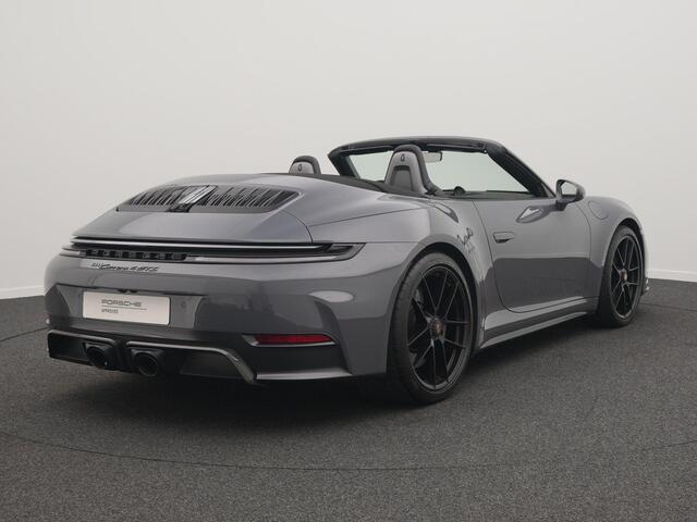 Porsche 911 Carrera 4 GTS Cabriolet