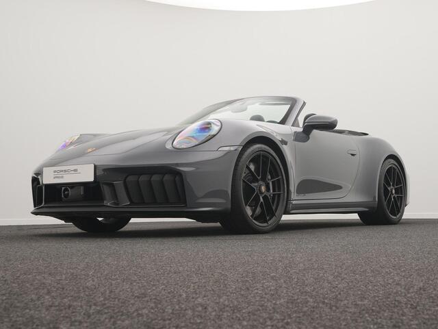 Porsche 911 Carrera 4 GTS Cabriolet